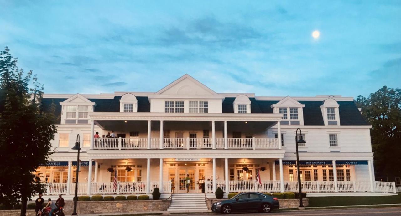 Mills Park Hotel Yellow Springs Exterior photo